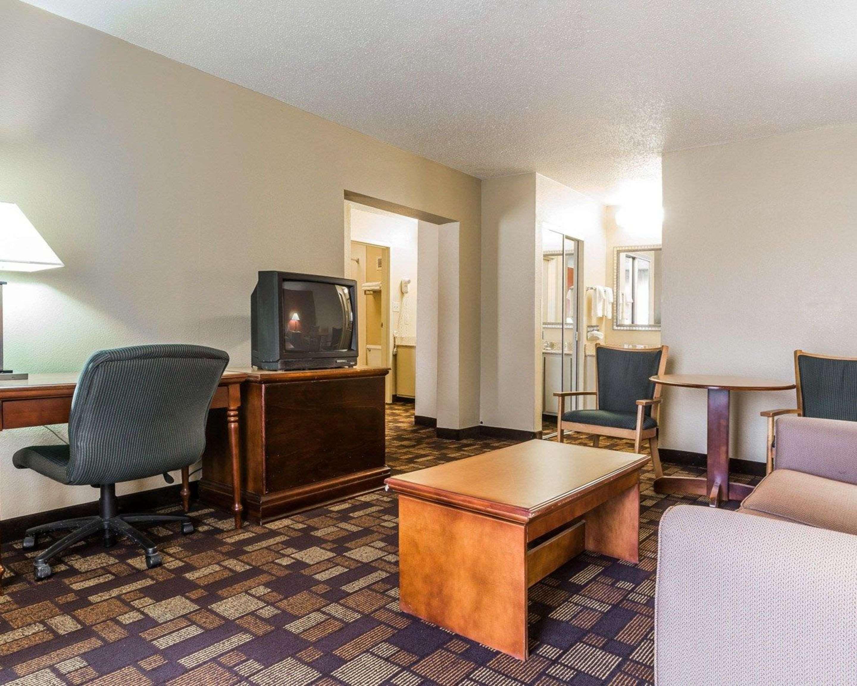 Motel 6 Montgomery, Al - Eastern Blvd. Екстериор снимка