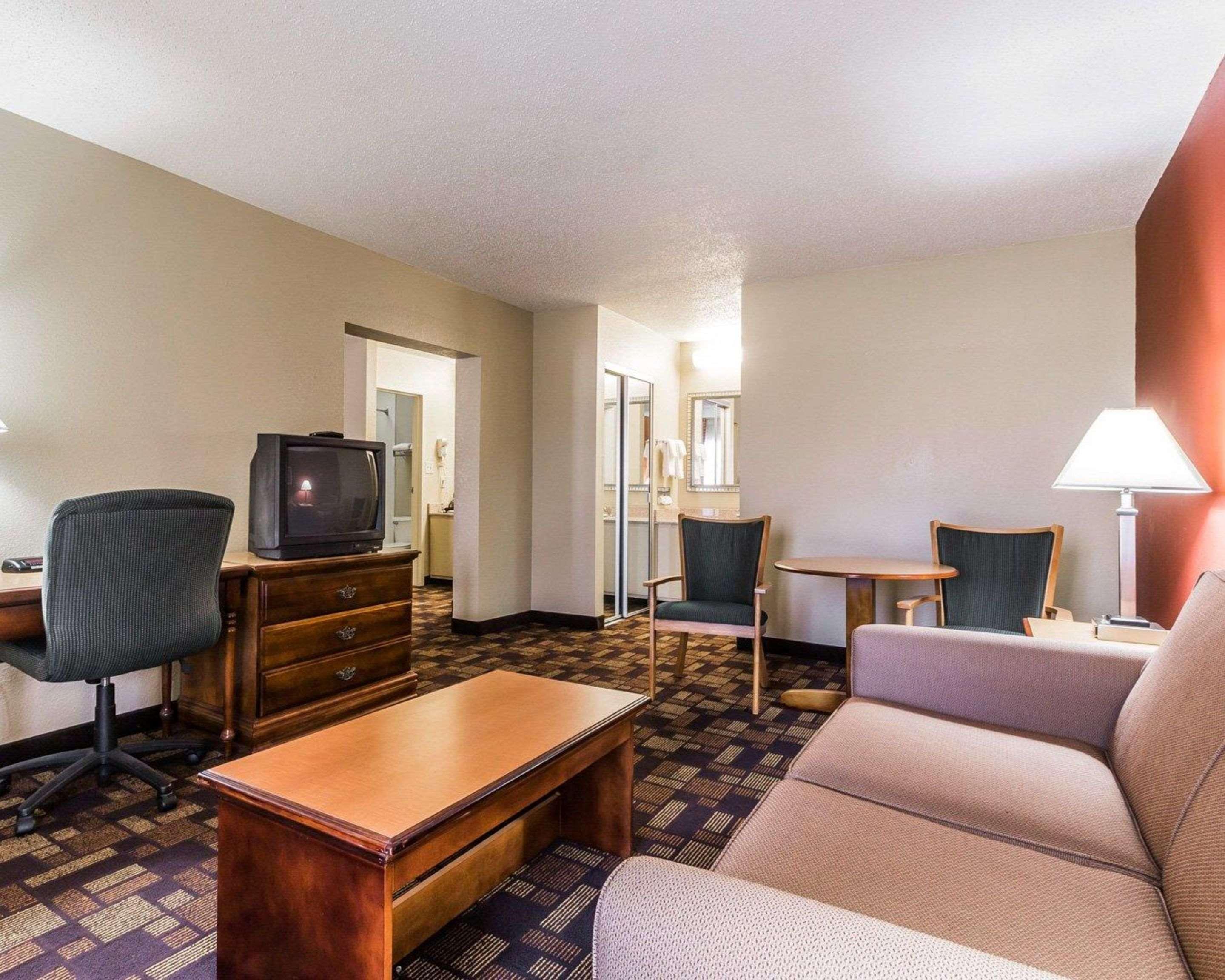 Motel 6 Montgomery, Al - Eastern Blvd. Екстериор снимка